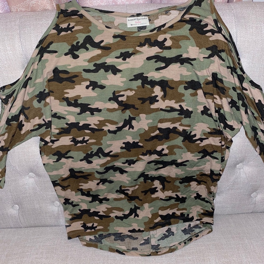 Camo cut out long sleeve